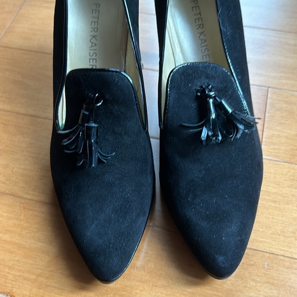 Peter Kaiser Holm High Front Court Black Suede Heels with Tassels Size 9 - Picture 6 of 16